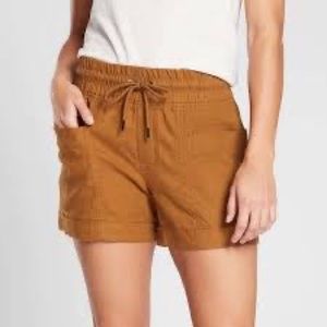 Athleta Linen Cabo Shorts
